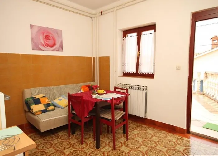 Apartments With A Parking Space Opatija - Pobri, Opatija - 7851 * Opatija