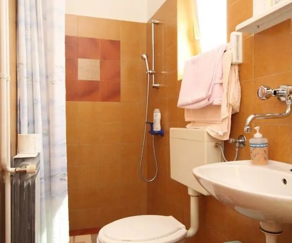 Appartement With A Parking Space - Pobri, - 7851 Opatija